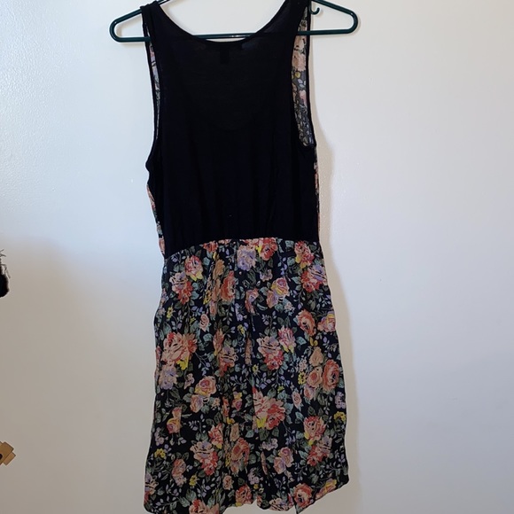 U2B Flower Design Summer Dress - Picture 4 of 4